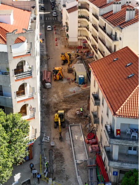 Imagem principal: Empreitada de Reabilitação e Conservação da Rua de S.Tiago, em Castelo Branco